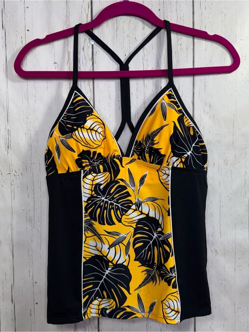 Athleta Yellow Tropical Tankini Swim Top Racerback M Beachy Vacation Resort